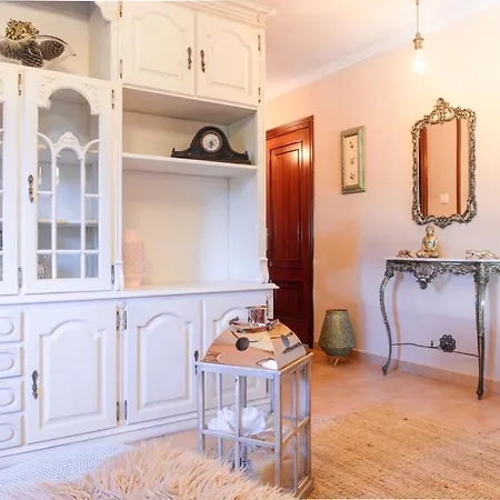 Casa Abuela Julia * Poio
