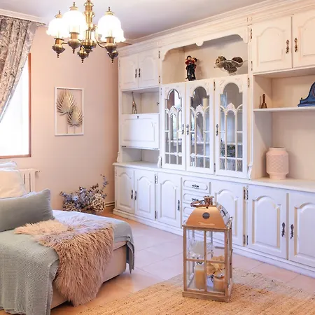 Casa Abuela Julia Пойо