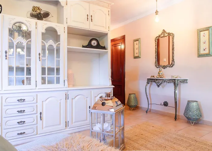 Casa Abuela Julia * Poio